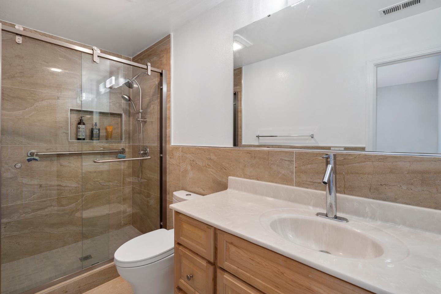 198 Rothrock Drive San Jose, CA 95116 - Photo 17 of 24