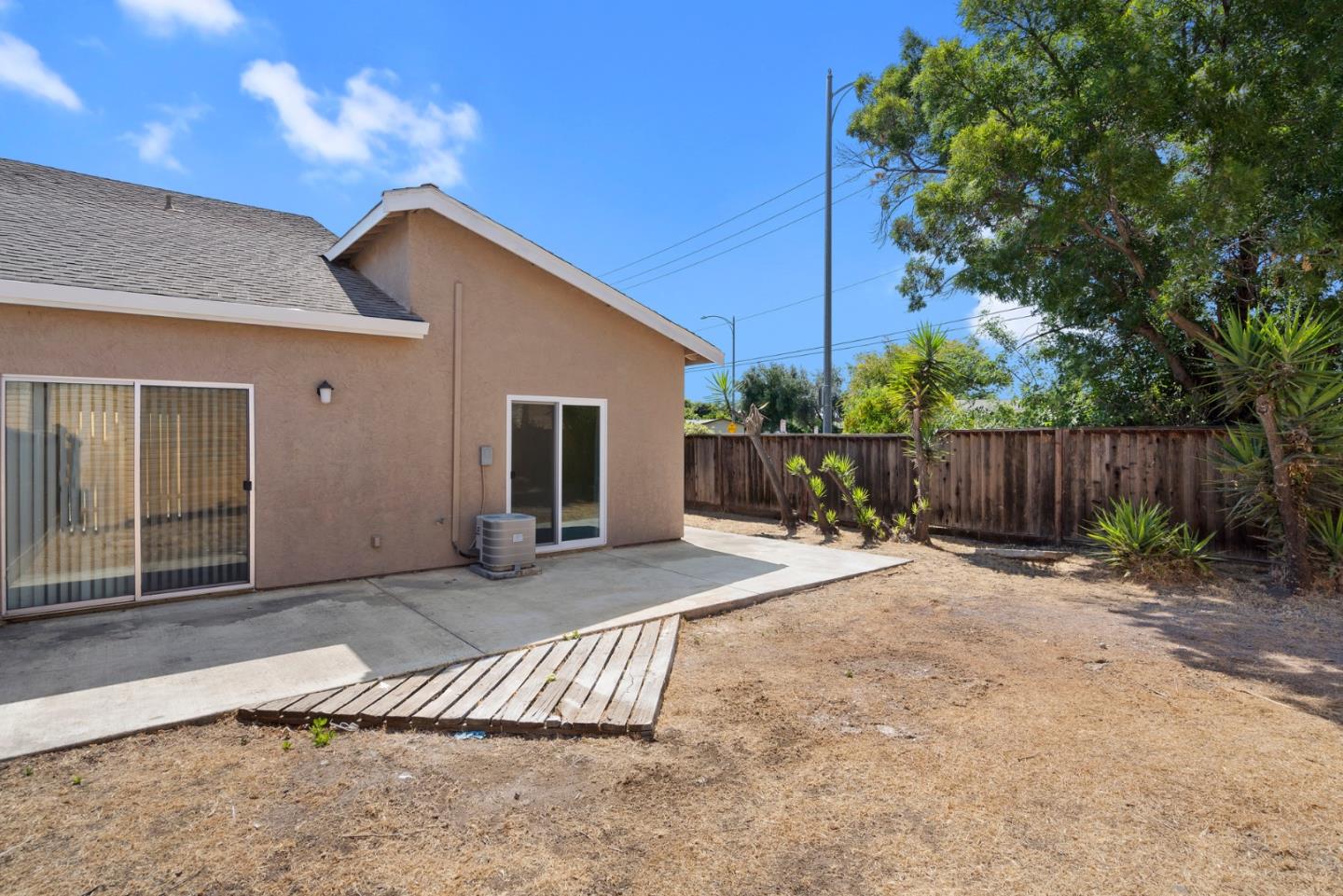 198 Rothrock Drive San Jose, CA 95116 - Photo 21 of 24