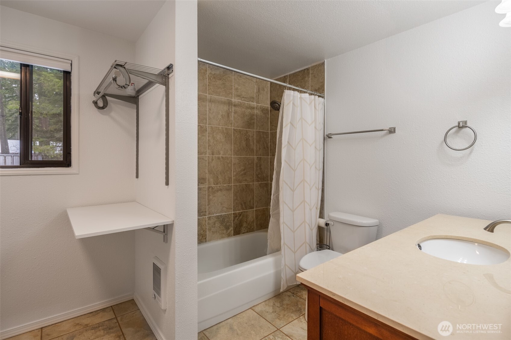 180 Whyworry Lane Ronald, WA 98940 - Photo 9 of 34