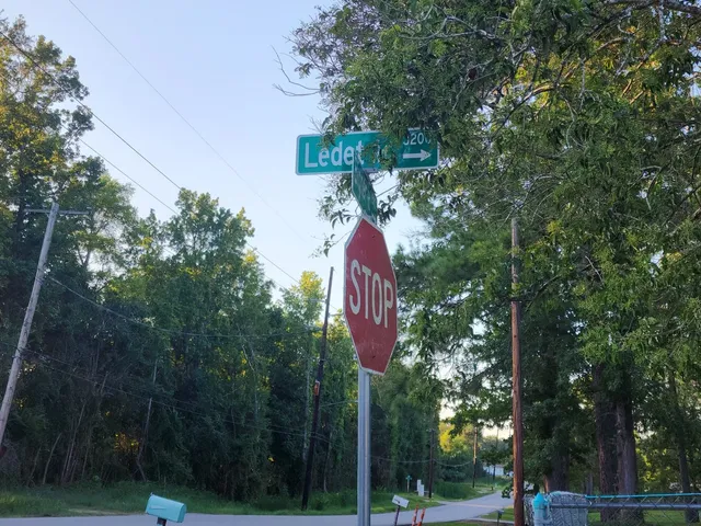 $9,999 | 3260 Ledet Road, Beaumont, TX 77708