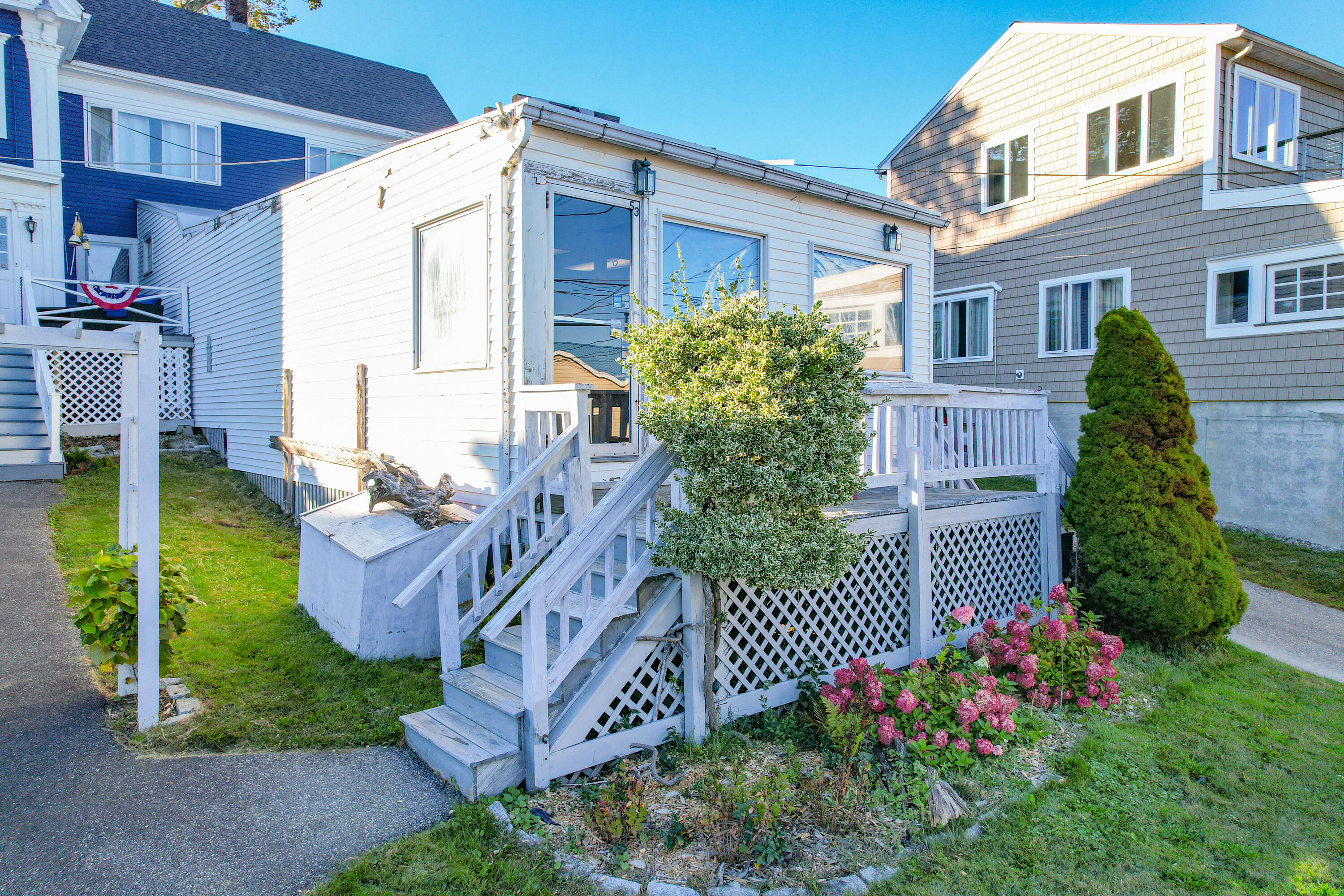 53 Commercial Street Boothbay Harbor, ME 04538 - Photo 2 of 94 53CommercialSt.BoothbayHarbor-78