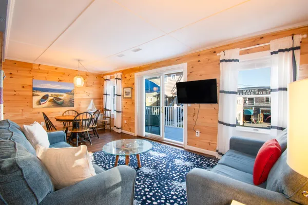 $849,000 | 53 Commercial Street, Boothbay Harbor, ME 04538