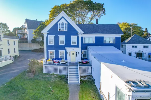 $849,000 | 53 Commercial Street, Boothbay Harbor, ME 04538