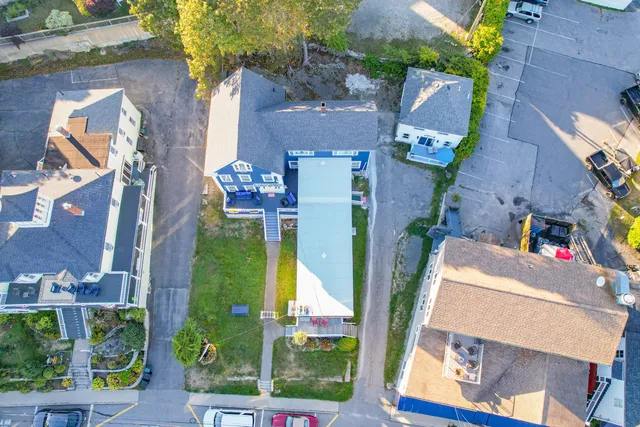 $925,000 | 53 Commercial Street, Boothbay Harbor, ME 04538