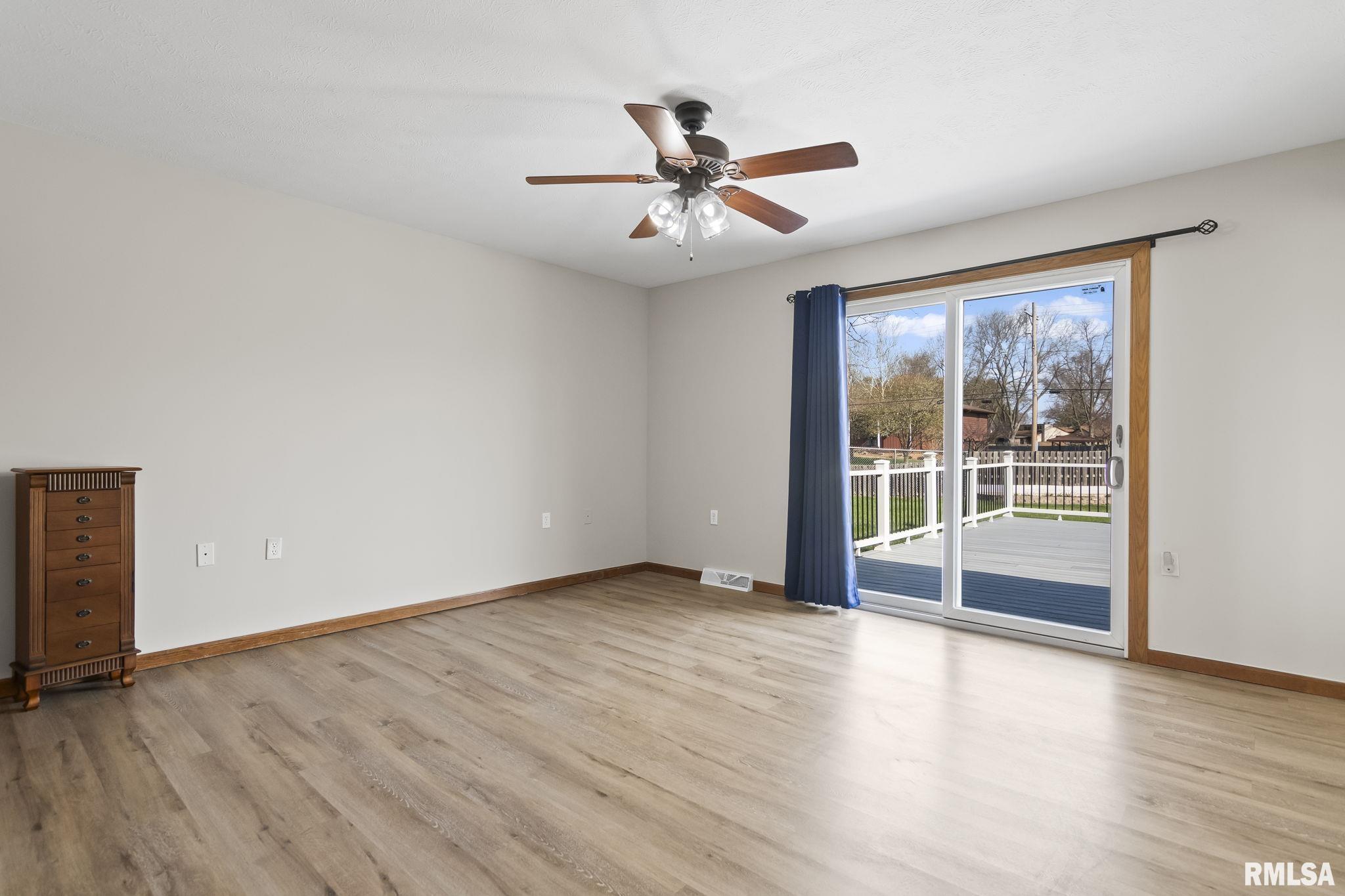 3513 Crystal Lake Drive Springfield, IL 62711 - Photo 22 of 39