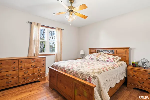 $305,000 | 3513 Crystal Lake Drive, Springfield, IL 62711