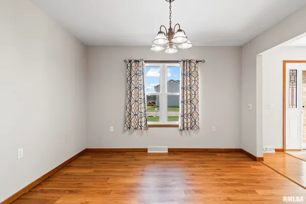 $305,000 | 3513 Crystal Lake Drive, Springfield, IL 62711