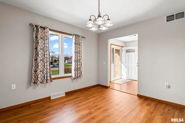 $305,000 | 3513 Crystal Lake Drive, Springfield, IL 62711