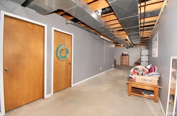 $449,999 | 3462 County Road 36, Auburn, IN 46706