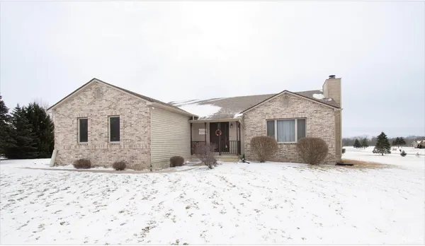 $449,999 | 3462 County Road 36, Auburn, IN 46706