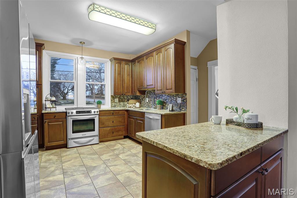 602 Hillsboro Avenue Edwardsville, IL 62025 - Photo 12 of 41