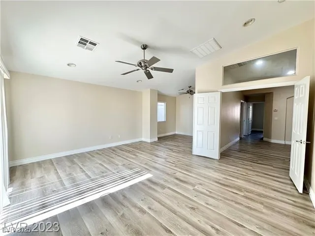$2,595 | 1012 Bonitos Suenos Street, Las Vegas, NV 89138