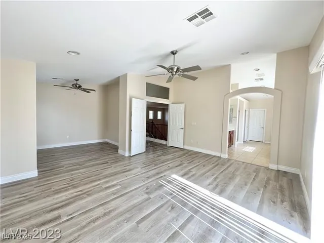 $2,595 | 1012 Bonitos Suenos Street, Las Vegas, NV 89138