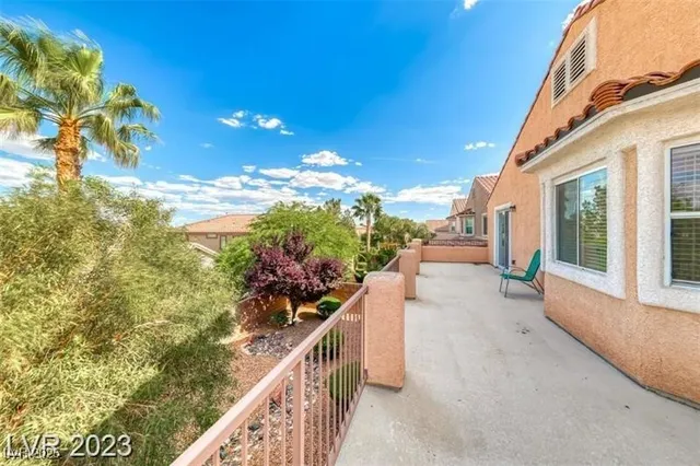 $2,595 | 1012 Bonitos Suenos Street, Las Vegas, NV 89138