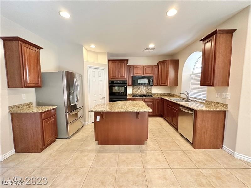 1012 Bonitos Suenos Street Las Vegas, NV 89138 - Photo 8 of 31