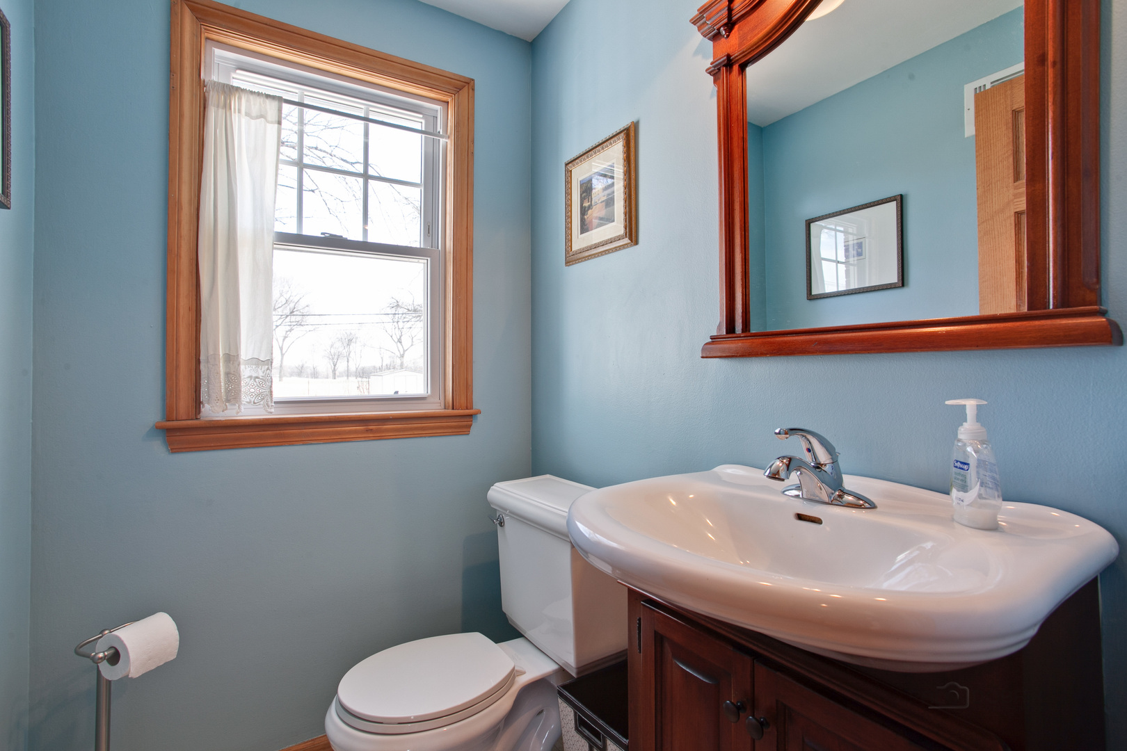 1159 Raleigh Road Glenview, IL 60025 - Photo 6 of 22