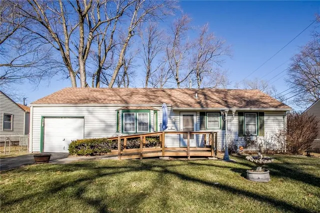 $265,000 | 11224 West 66th Terrace, Shawnee, KS 66203