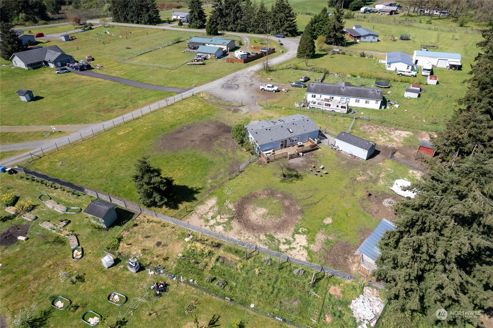 17910 Michelles Lane Southwest Rochester, WA 98579 - Photo 31 of 35 a view of a tennis court