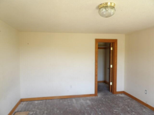 667 West Southern Road Bronson, MI 49028 - Photo 9 of 16 100_0087