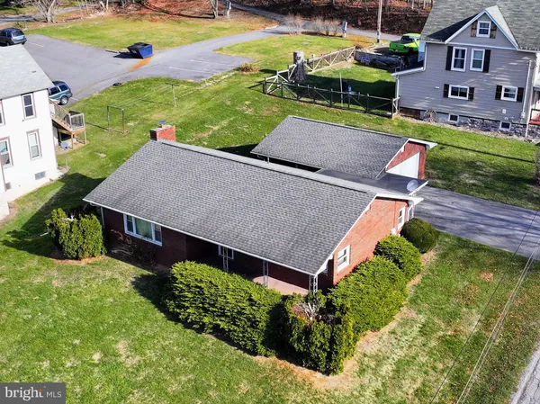 $210,000 | 619 North Spring Street, Everett, PA 15537