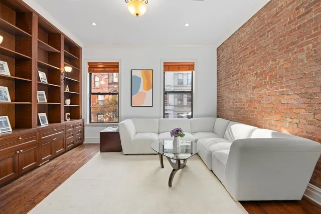 $2,999,000 | 51 West 82nd Street, Unit 5 | Upper West Side