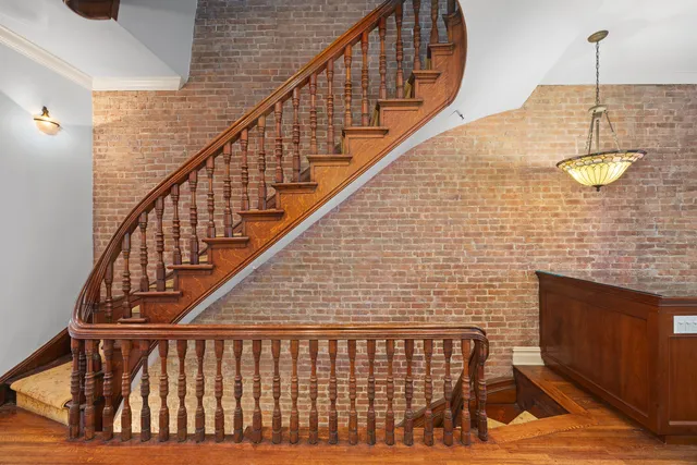 $2,999,000 | 51 West 82nd Street, Unit 5 | Upper West Side