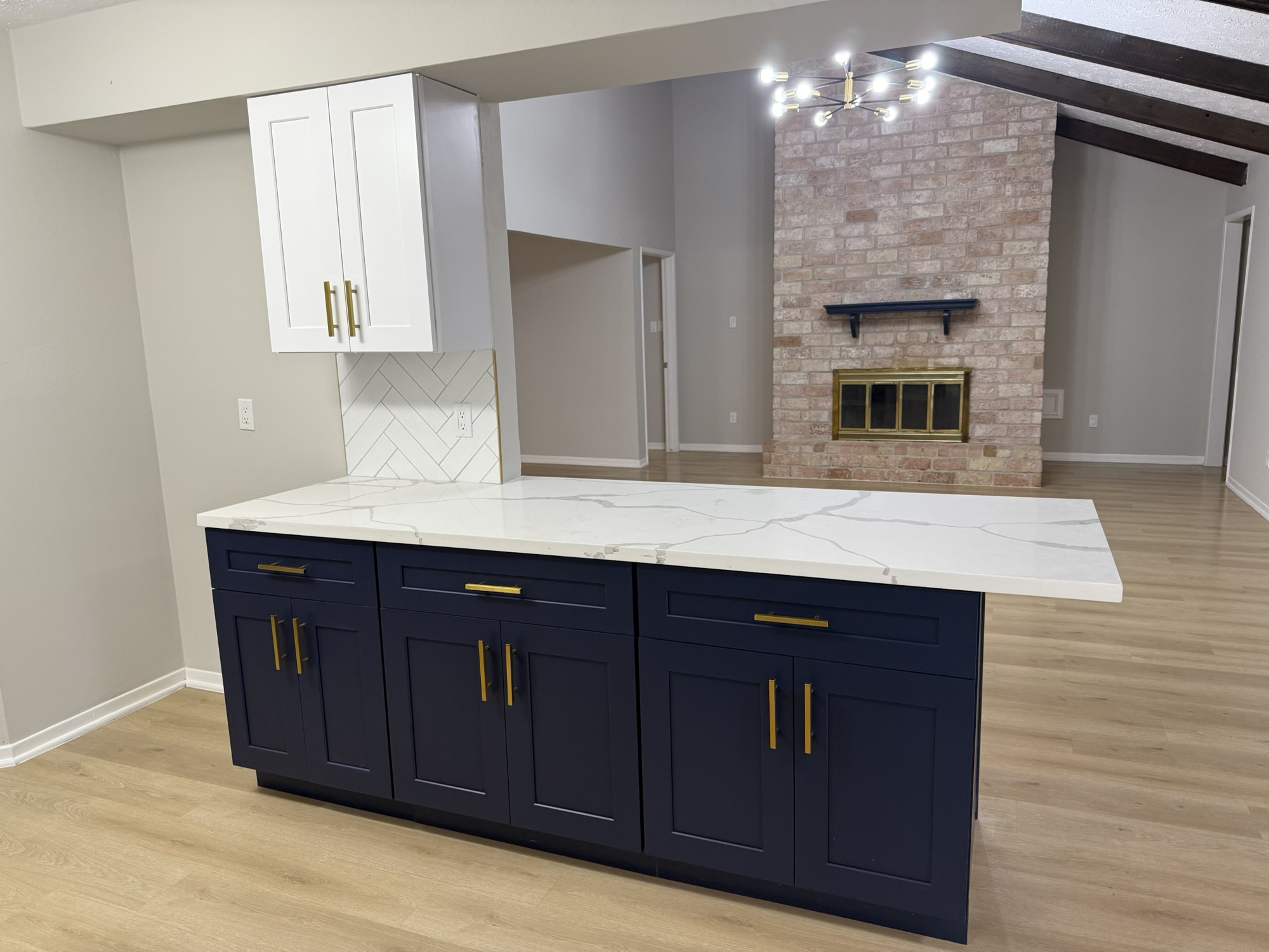 10130 Sagedale Drive Houston, TX 77089 - Photo 7 of 36 a bathroom with a sink double vanity and a mirror