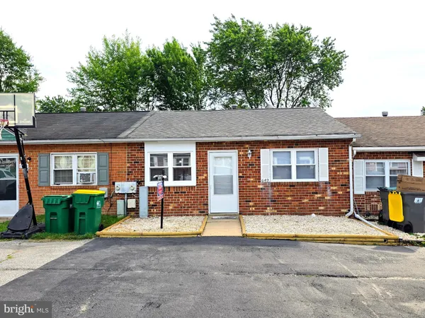 $232,500 | 649 Walden Court, Bear, DE 19701