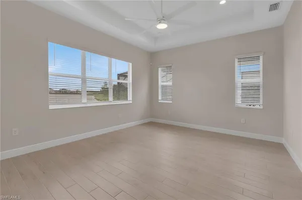 $3,950 | 4013 Perseus Street, Naples, FL 34120