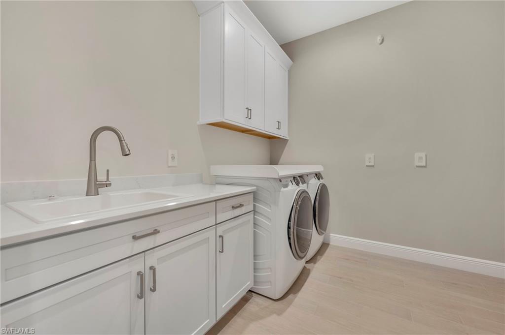 4013 Perseus Street Naples, FL 34120 - Photo 17 of 34 Laundry