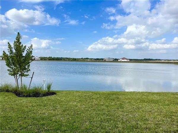 $3,950 | 4013 Perseus Street, Naples, FL 34120