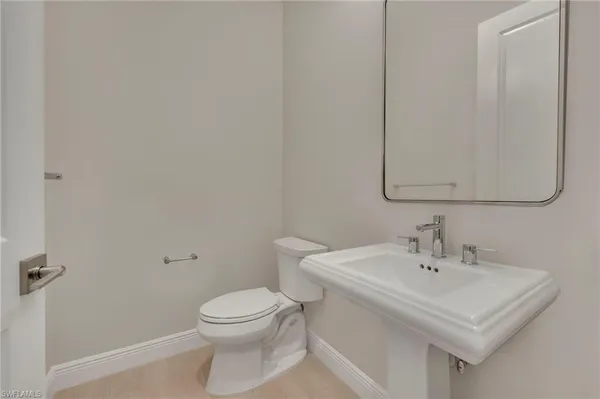 $3,950 | 4013 Perseus Street, Naples, FL 34120