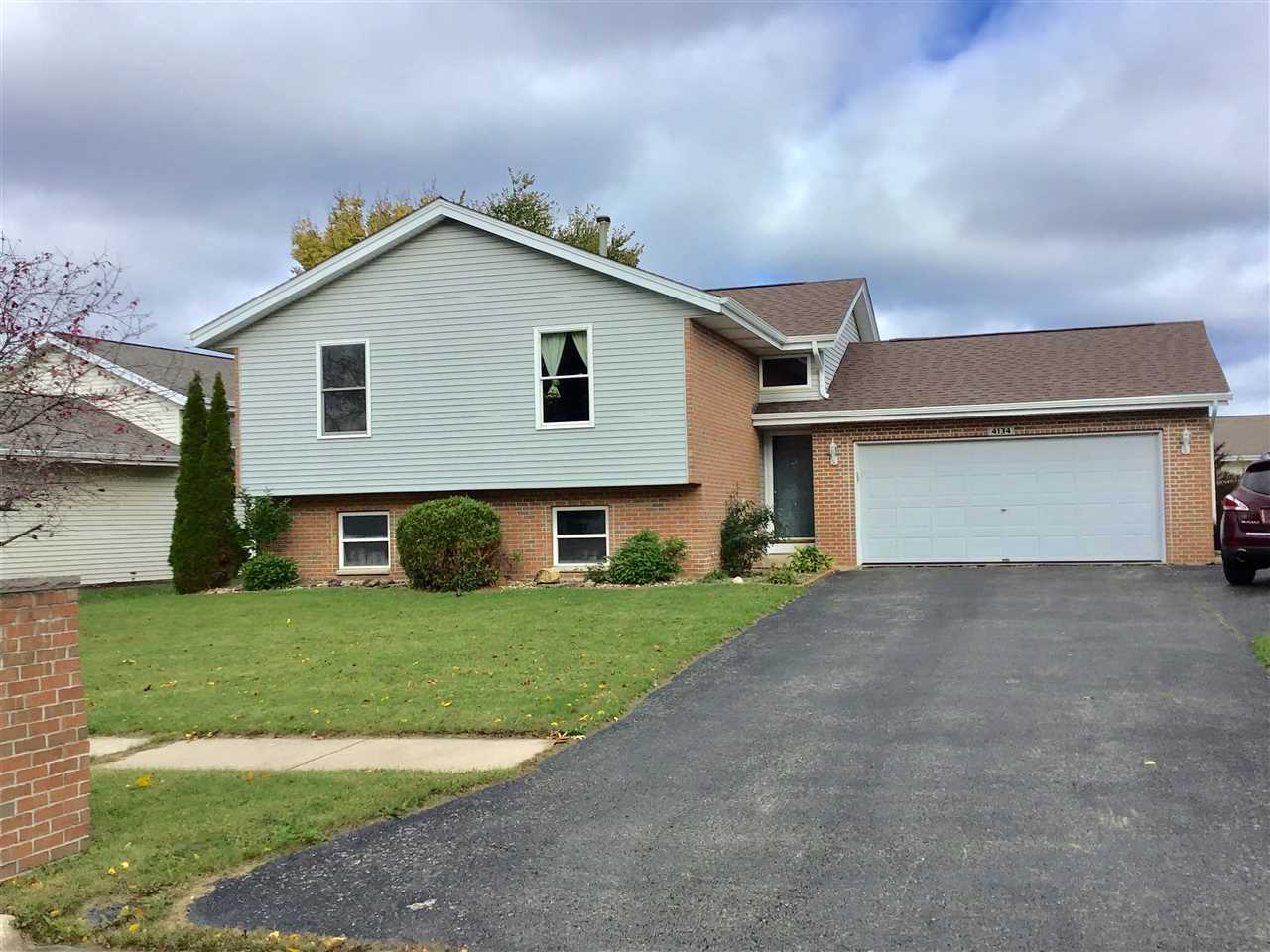 4134 Old Gate Road Rockford, IL 61109 - Photo 1 of 19 Gallery Image 1