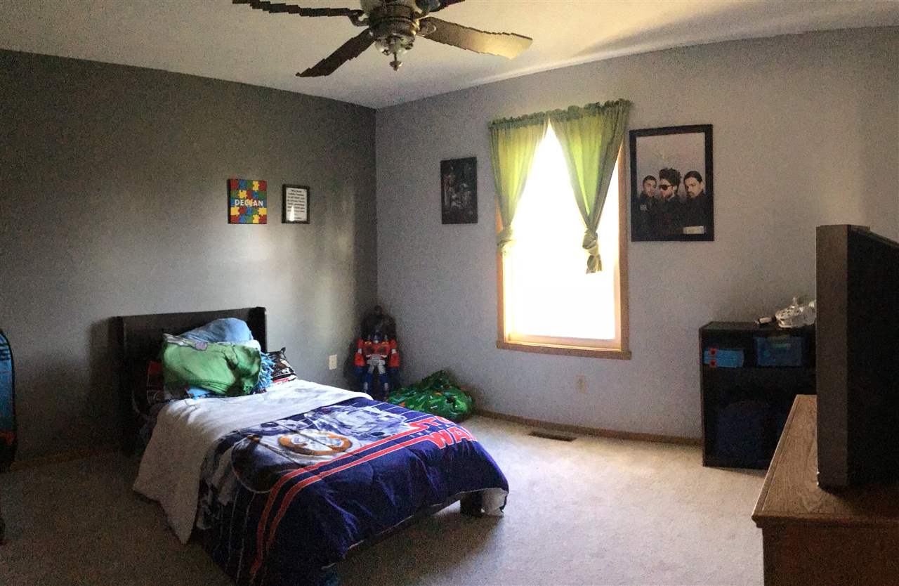 4134 Old Gate Road Rockford, IL 61109 - Photo 10 of 19 Gallery Image 10