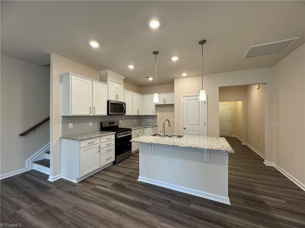 891 Falls Grove Trail High Point, NC 27265 - Photo 5 of 41