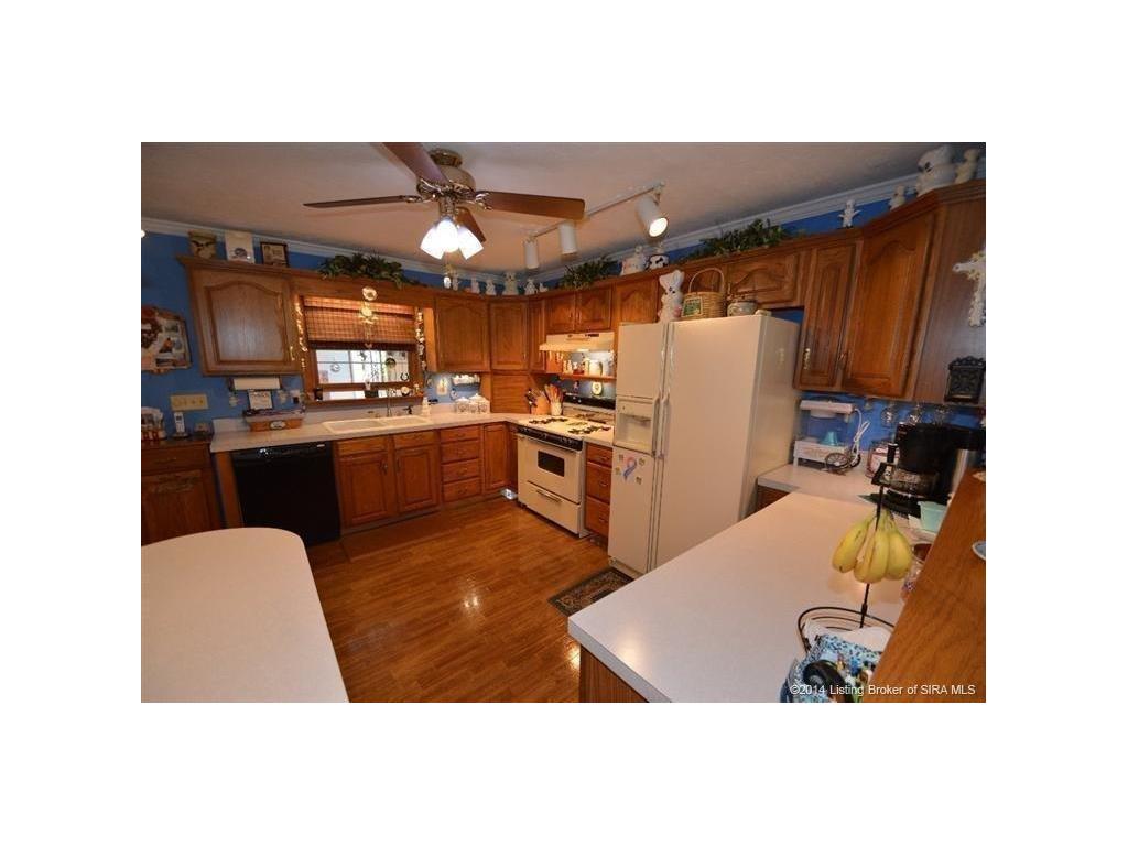 29510 Voyles Road Pekin, IN 47165 - Photo 18 of 50 Gallery Image 18