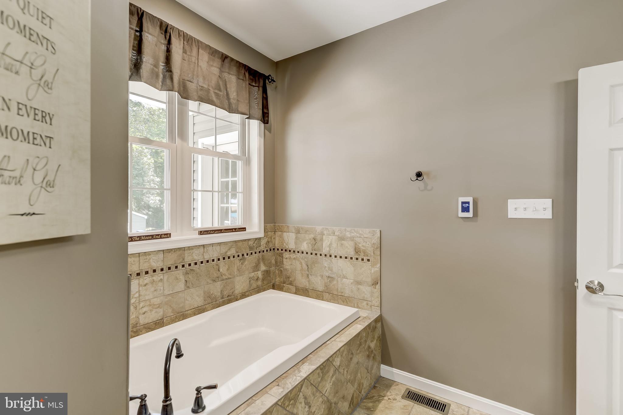 3803 Falls Road Manchester, MD 21102 - Photo 22 of 71 Master bathroom