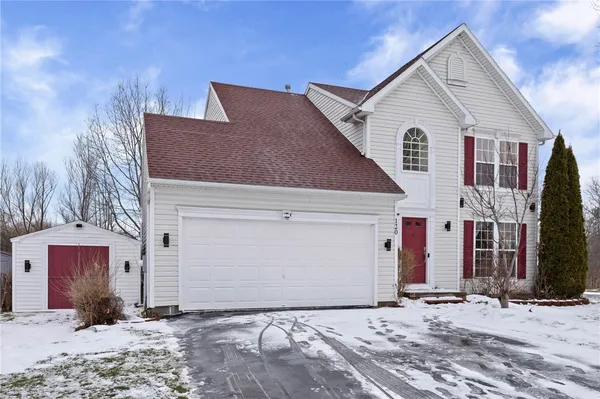 $2,900 | 120 Hummingbird Way, Henrietta, NY 14586