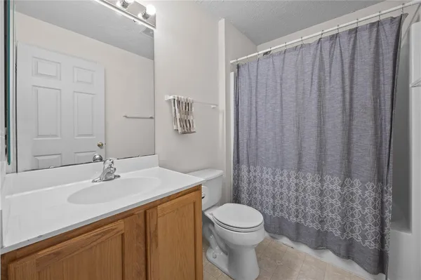 $2,900 | 120 Hummingbird Way, Henrietta, NY 14586