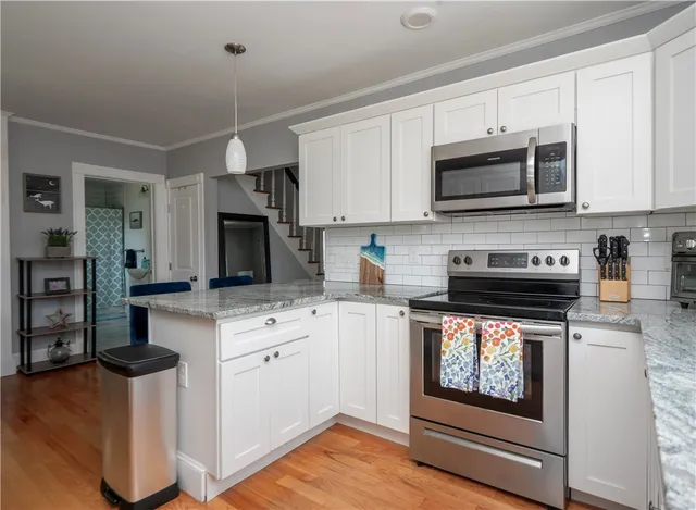 $695,000 | 26 Prescott Hall Road, Newport, RI 02840