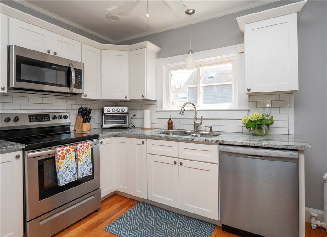 26 Prescott Hall Road Newport, RI 02840 - Photo 20 of 43