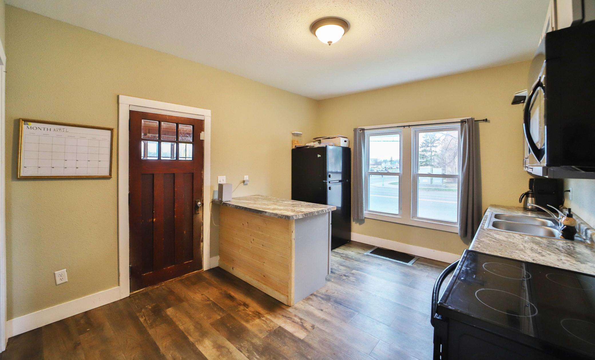 801 South 6th Street Brainerd, MN 56401 - Photo 2 of 35