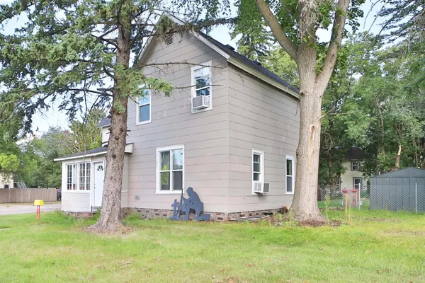 $194,900 | 801 South 6th Street, Brainerd, MN 56401