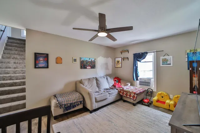 $194,900 | 801 South 6th Street, Brainerd, MN 56401