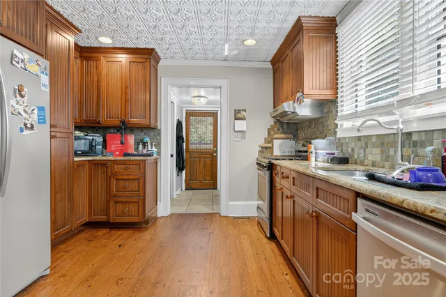 $990,000 | 19428 Zion Avenue, Cornelius, NC 28031