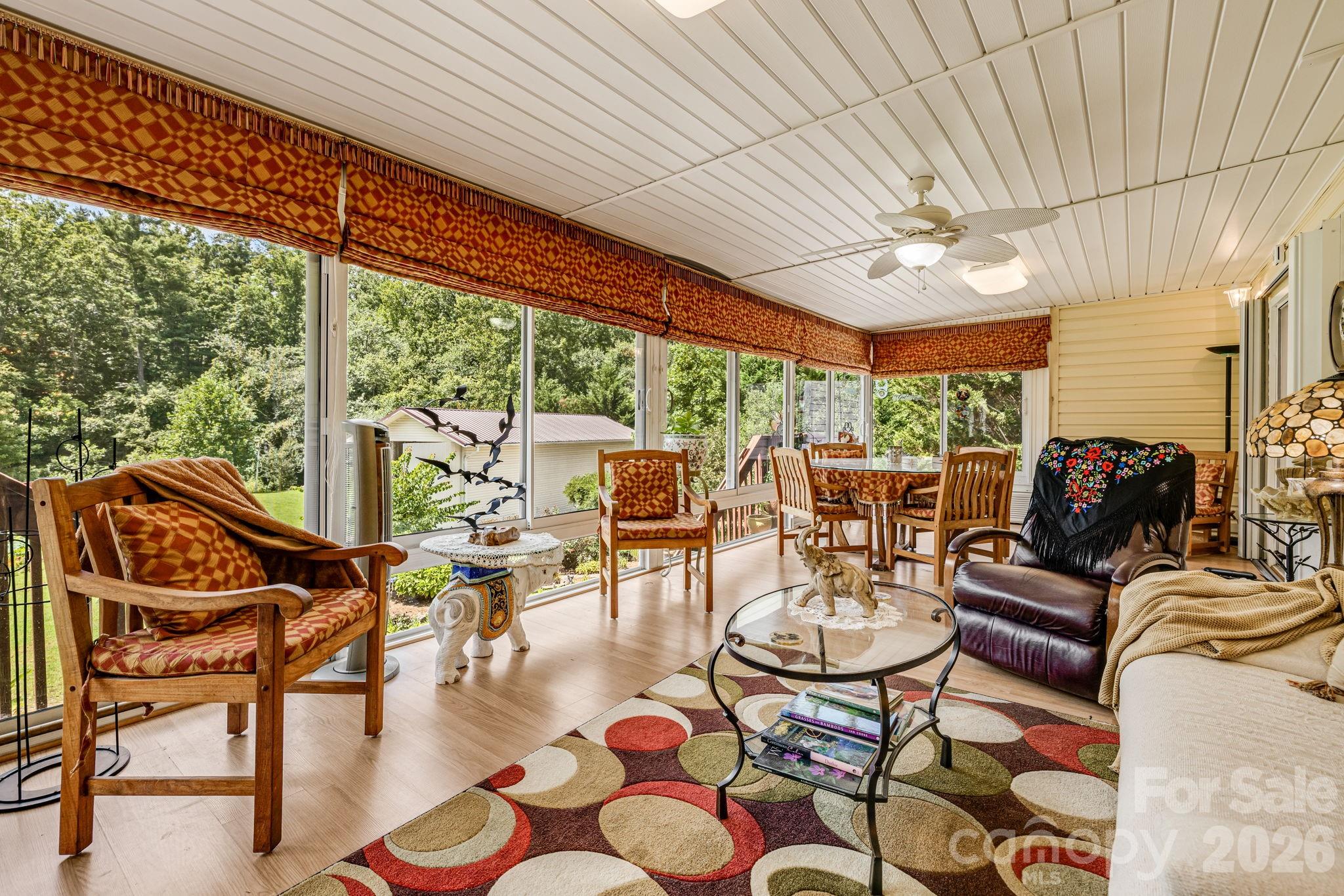 350 Old Sunset Hill Road Hendersonville, NC 28792 - Photo 4 of 40