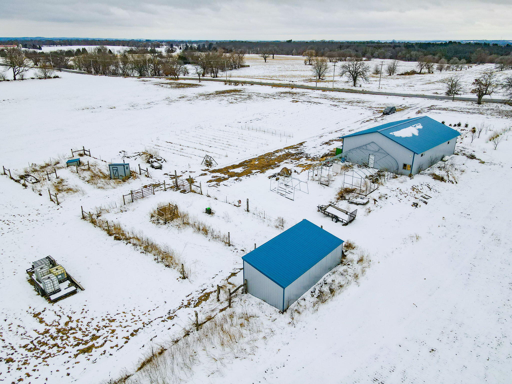 N2650 Hardscrabble Road Dousman, WI 53118 - Photo 4 of 18 Aerial Back