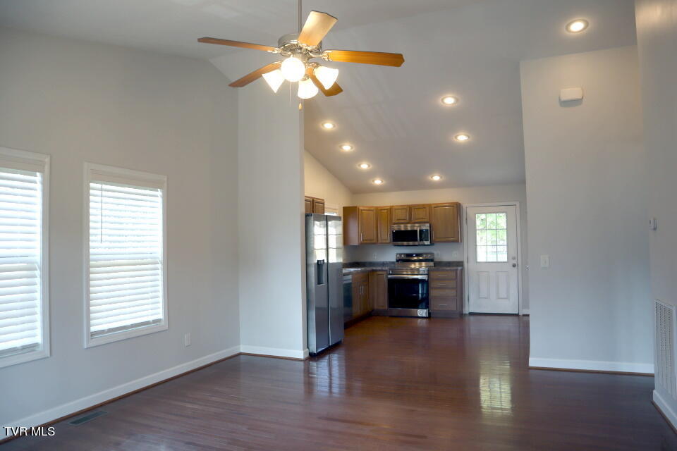 2908 Antioch Road Johnson City, TN 37604 - Photo 6 of 26 GR RM