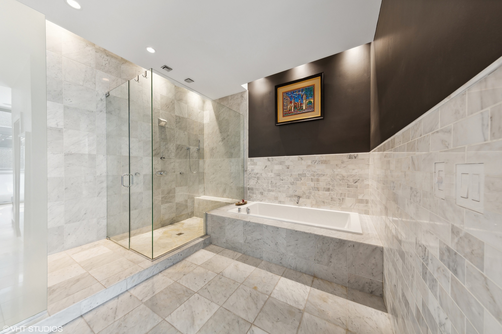 2157 West Division Street, Unit 202 Chicago, IL 60622 - Photo 6 of 15