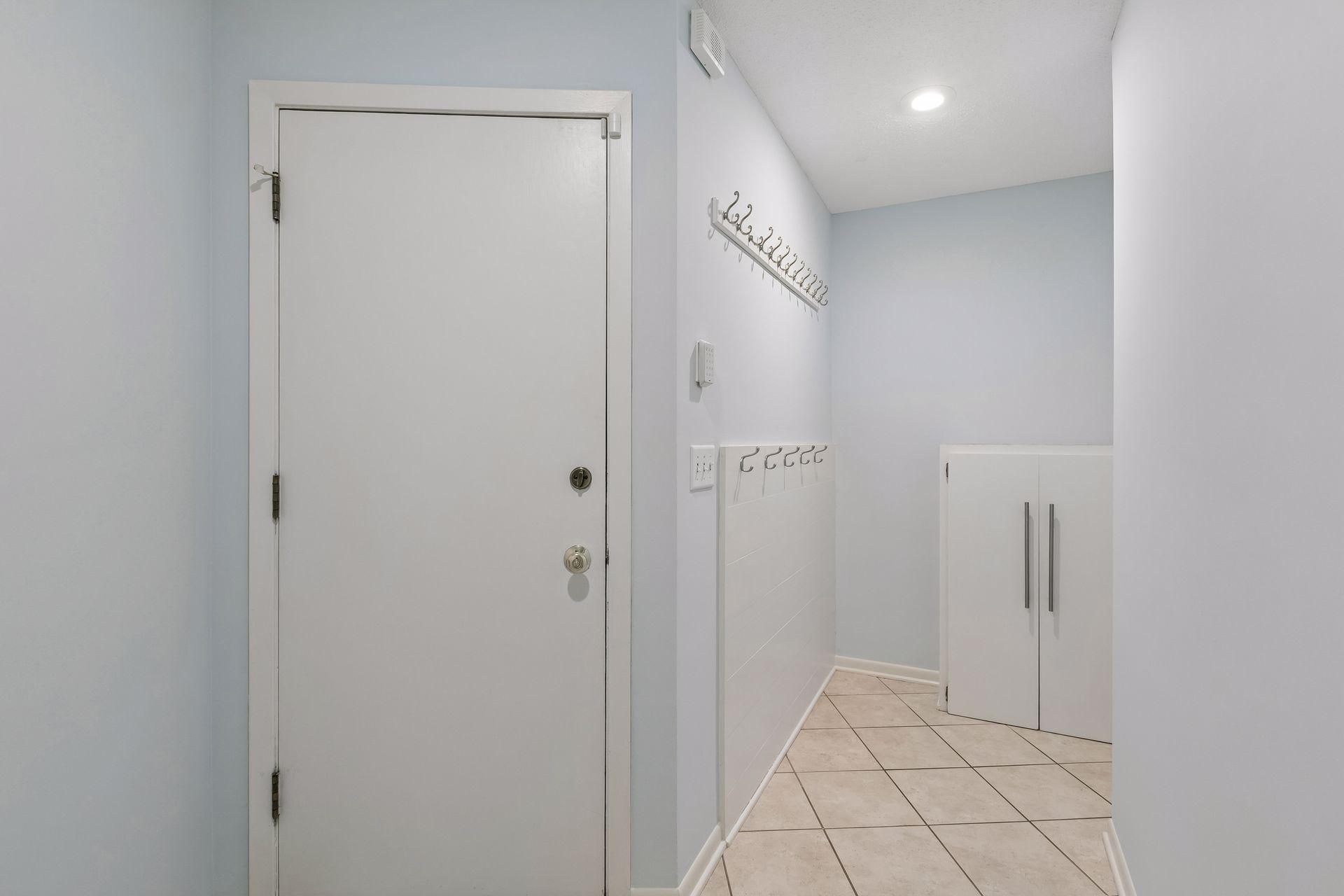 1728 Trail Road Mendota Heights, MN 55118 - Photo 30 of 69 Gallery Image 30